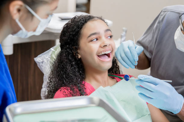 Best Broken or Cracked Tooth Emergency Dentist in Elk Grove Vlage, IL